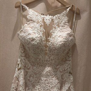 Ivory lace, illusion neckline, low back